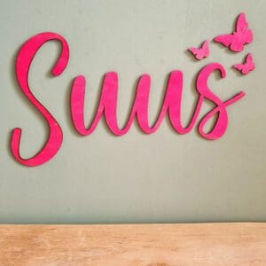 Houten naam kleur pink